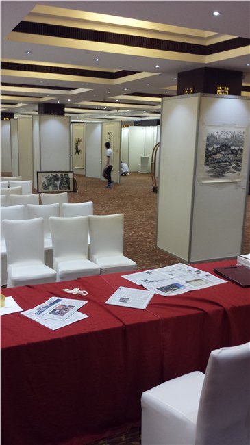 南宁学校宣传栏、拍卖会挂画展板租赁