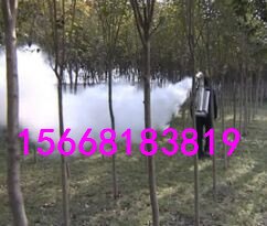 悬挂式喷药机