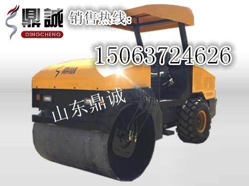 广东中山驾驶式四吨压路机 轴传动胶轮压实机