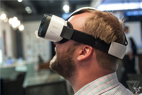 新疆虚拟漫游 VR眼镜 立体成像 全息成像