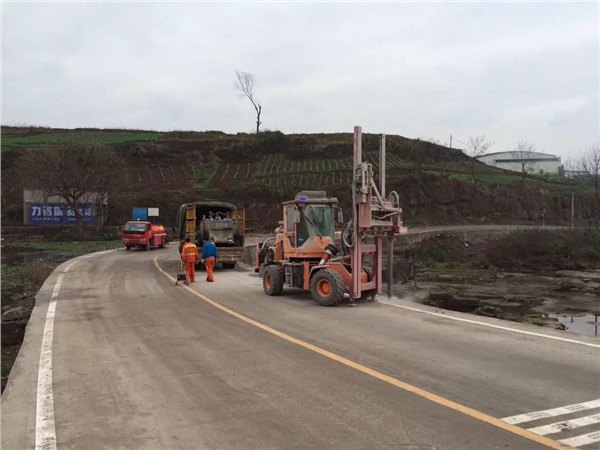 永川马路划线公司 重庆专业路面施工价格
