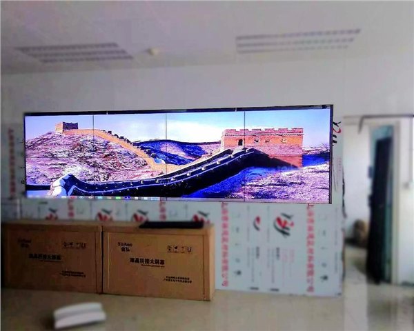 信弘液晶拼接入驻南沙汽车码头监控中心