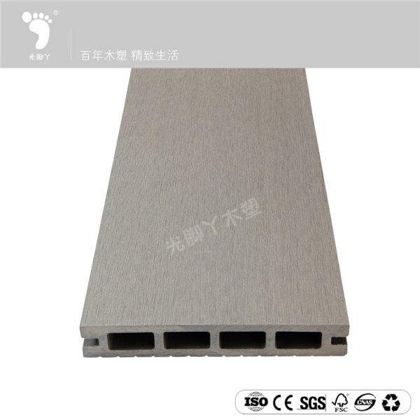 用于阳台地板装饰的高质量木塑复合地板
