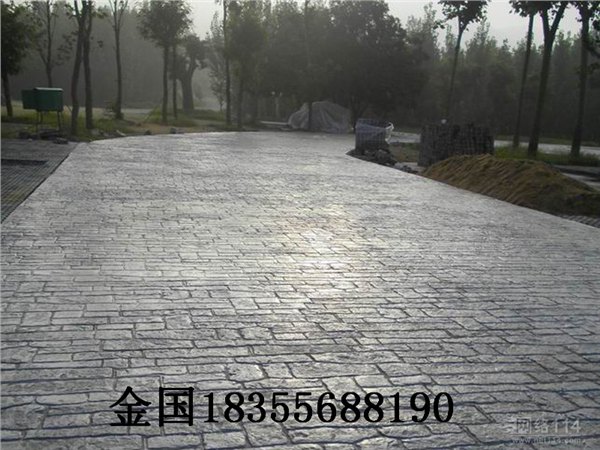 压模地坪 ——彩色压模地坪面层施工步骤