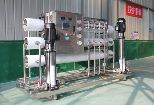 RO-3000型双级反渗透设备