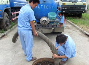 武汉蔡甸区环保抽粪清洗管道化粪池82868885