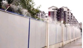 韶关工地围挡水雾降尘系统/韶关建筑工地围挡喷淋降尘系统现场效果图