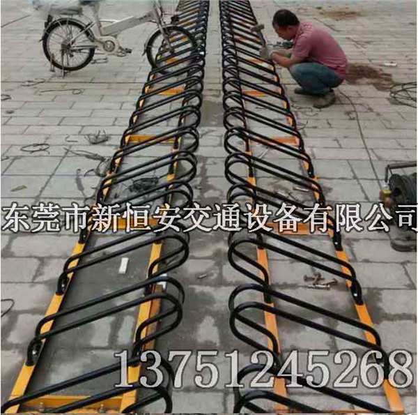 广州自行车停车架、碳素钢烤漆卡位式停放架价格
