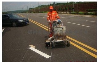 道路标线公司 防滑坡道路面施工企业 重庆划线价格