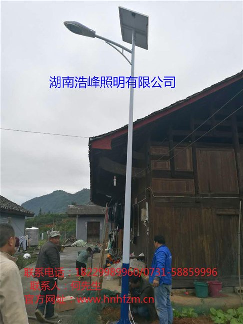 湖北led路灯黄冈太阳能路灯价格农村路灯厂家批发