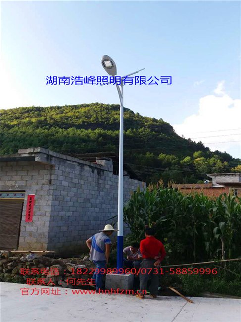 湖北太阳能路灯厂家来凤县鹤峰县led路灯批发太阳能路灯价格