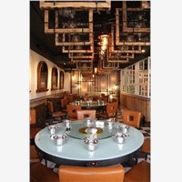 壹玖玖零装饰产品选择多，成都店铺装修设计市场前景广阔，装修