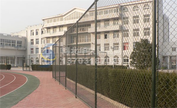 球场护栏网体育场围栏网现货【华久图】