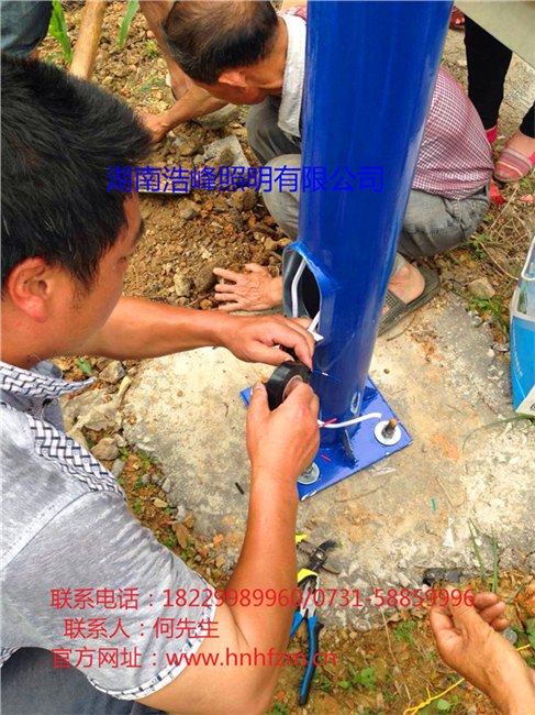 湖南南县沅江路灯厂家湖南市电路灯太阳能路灯规格参数