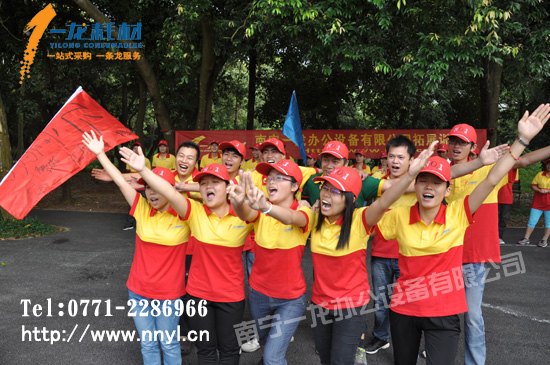 南宁复印纸批发，特级晨鸣纸张8包160元