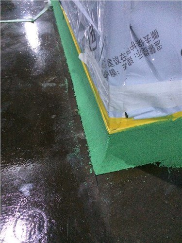 如皋环保塑胶跑道pvc防静电地坪漆翻新上海长宁环氧地坪价格极嘉供