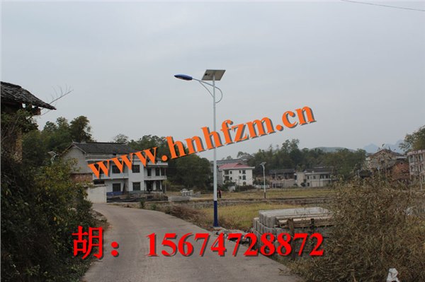 江西抚州太阳能路灯价格表/led户外亮化路灯太阳能路灯直销