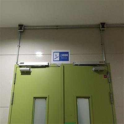 联动闭门器首选品牌—泽保智能科技
