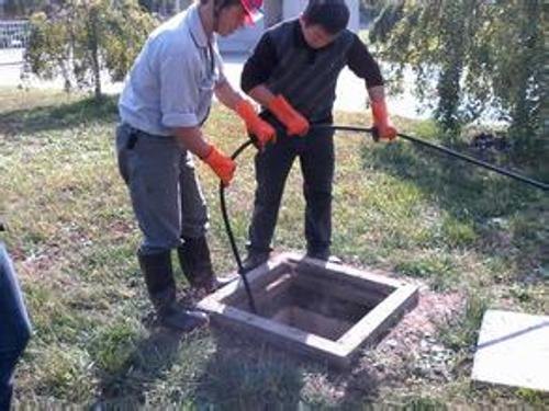 共青城市污水管道点补，九江高压清洗管道流程，全程机械清洗