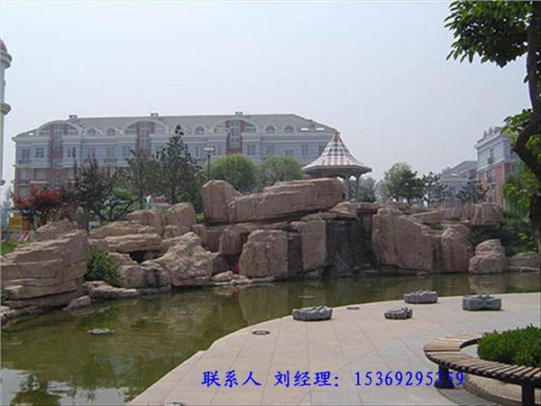 供应邢台塑石假山制作{厂家直销}，千层石石假山厂家