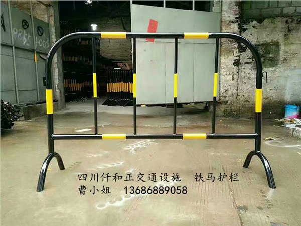 各种尺寸15001000mm 铁马护栏座 座 隔离铁马护栏 详情