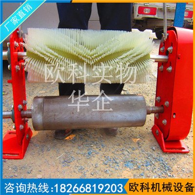XQ-II型无源尼龙滚刷清扫器阻旋式毛刷输送机