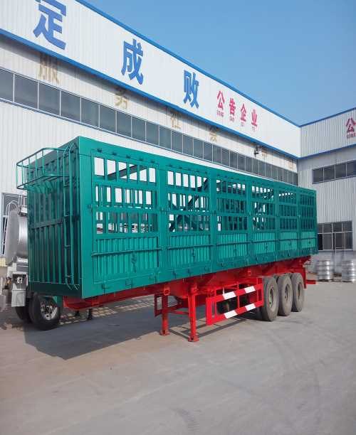 梁山仓栅半挂车以旧换新/优质仓栅半挂车/哪里有仓栅半挂车生产