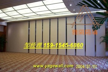 深圳宝安移动隔断,折叠屏风