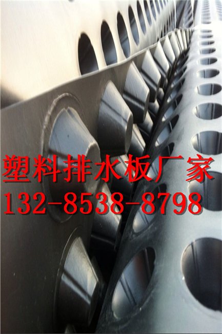 河南地下车库排水板价格