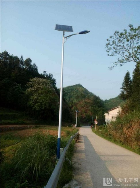 供应湖南湘西太阳能路灯的价格   太阳能路灯厂家