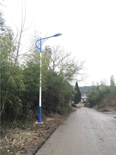 贵州铜仁太阳能路灯厂家贵州锂电池路灯厂家批发品质保证质保三年