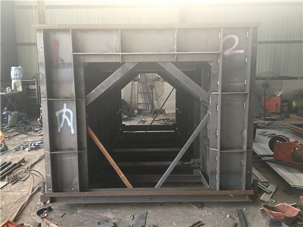 供应开放式方涵模具，盖板式方涵模具，可定做